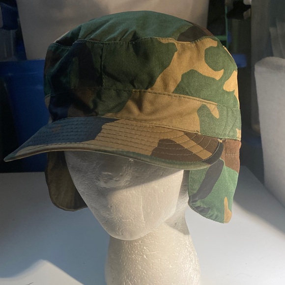 Other - Camouflage Military Style Cap Hat Ear Flap Fitted size 7 1/4